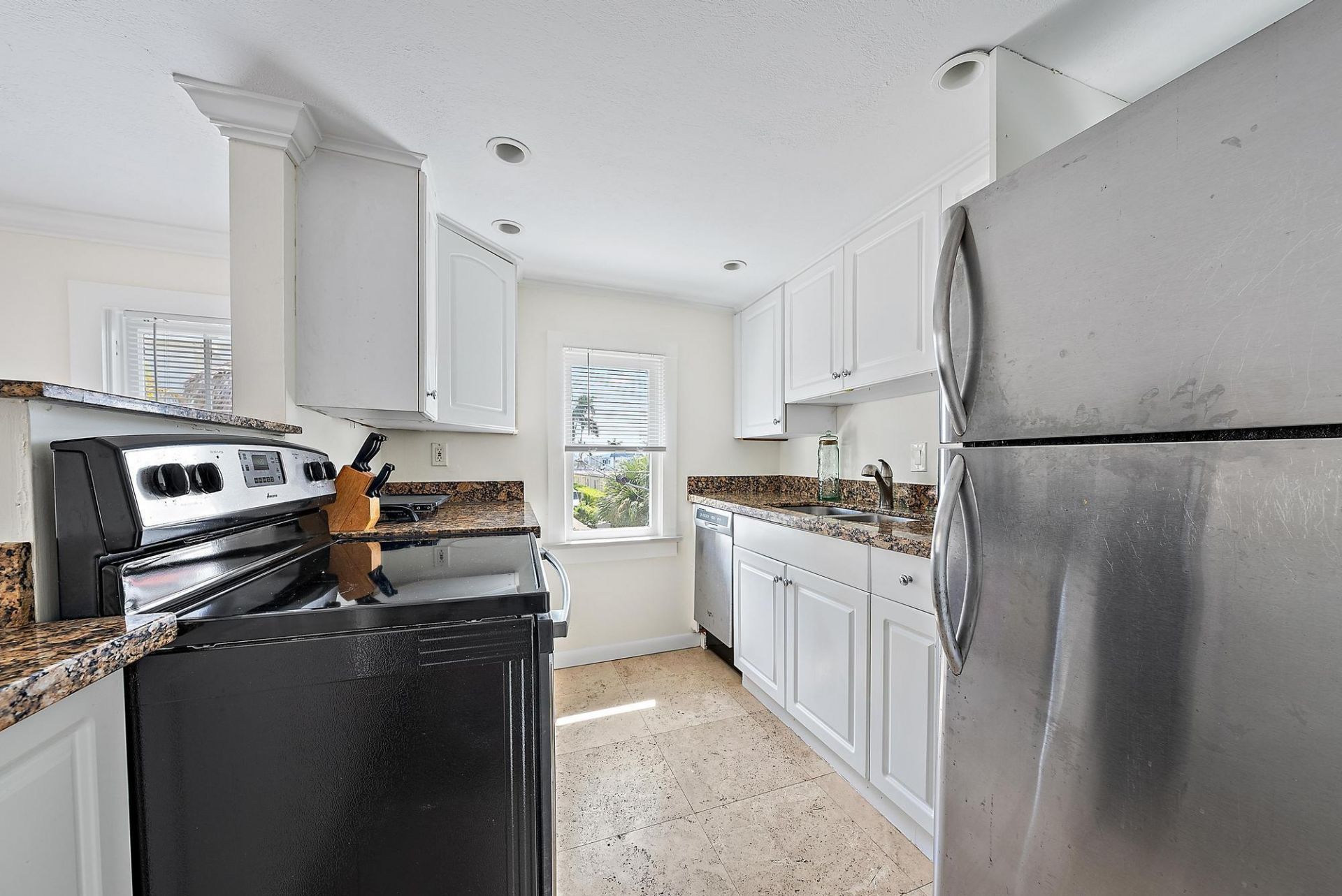 228 9th Street, West Palm Beach, FL 33401 Photo