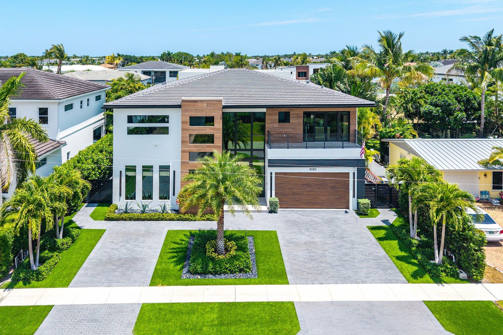 1030 NE 2nd Terrace, Boca Raton, FL 33432 Photo