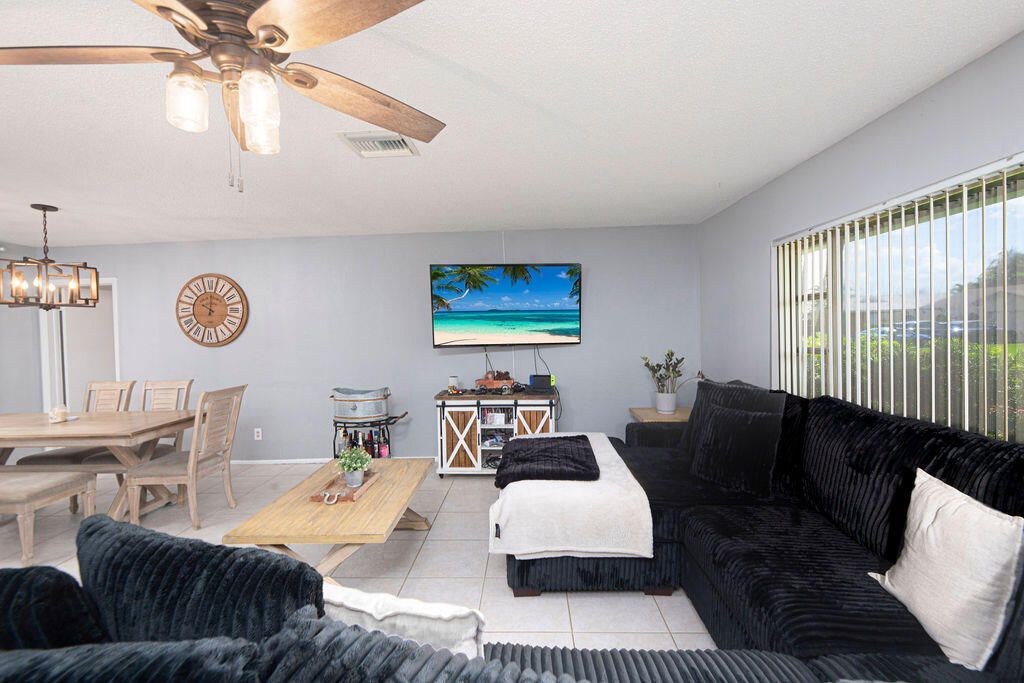 9411 NW 74th Place, Tamarac, FL 33321 Photo