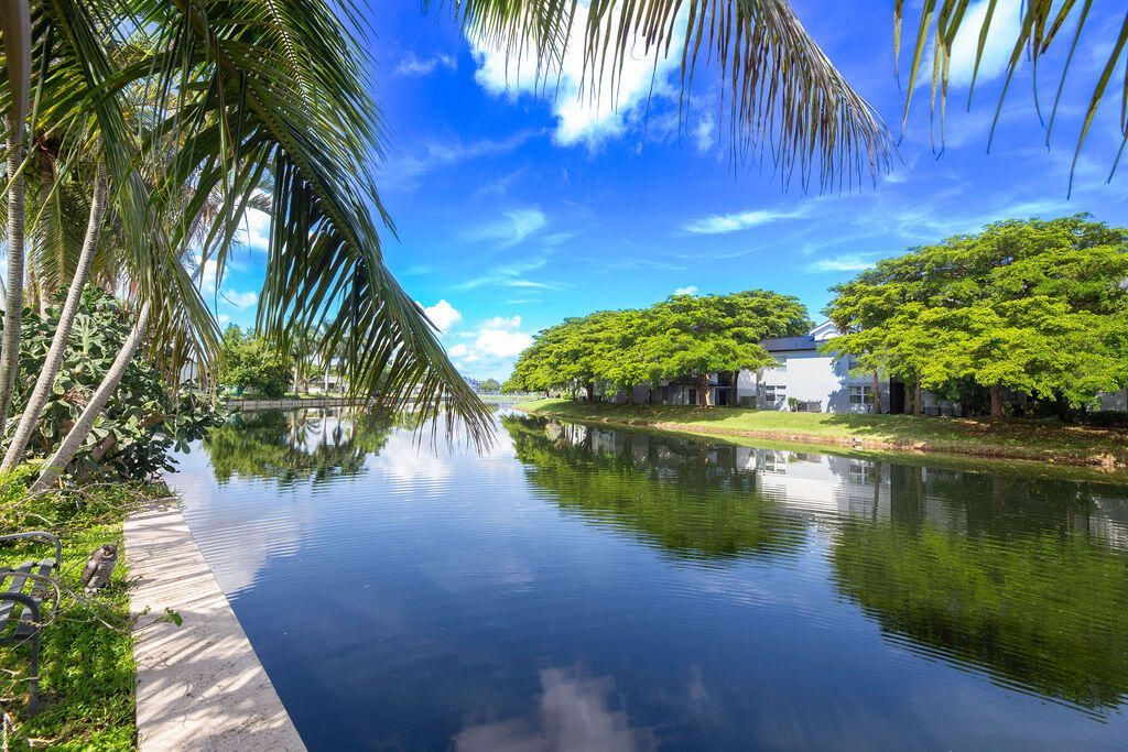 9411 NW 74th Place, Tamarac, FL 33321 Photo