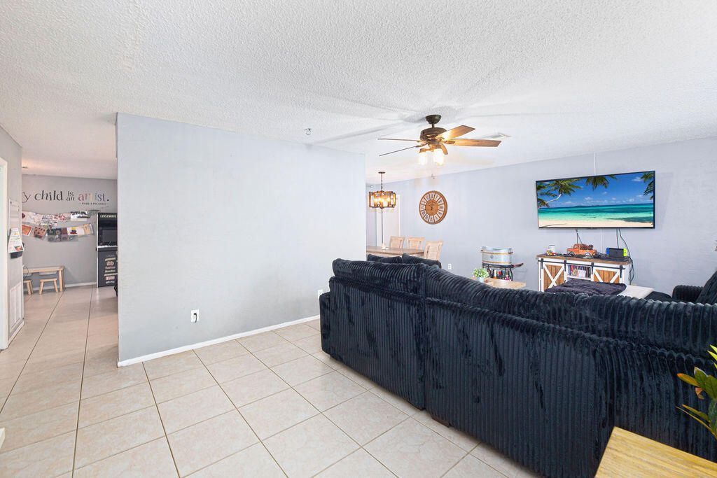 9411 NW 74th Place, Tamarac, FL 33321 Photo