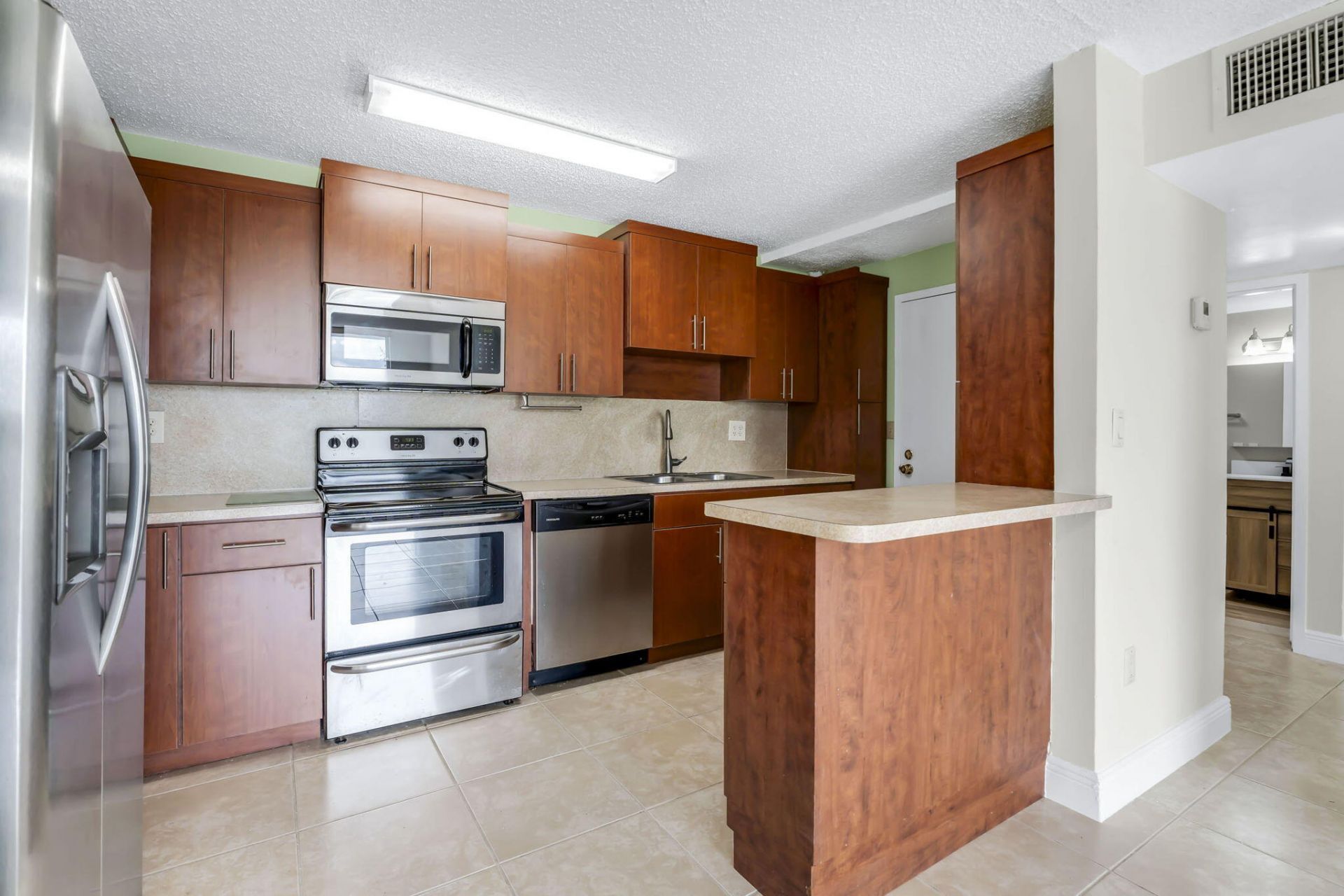 1805 E Sans Souci Boulevard, Unit 434, North Miami, FL 33181 Photo