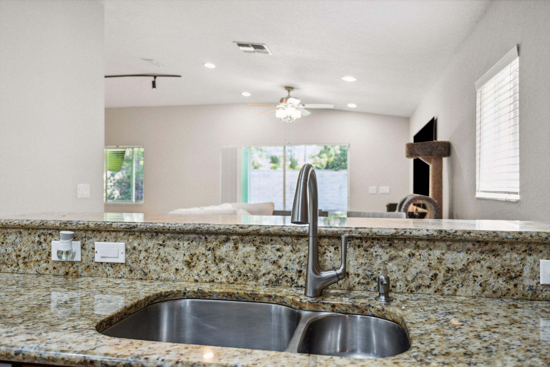 1924 SW Jamesport Drive, Port Saint Lucie, FL 34953 Photo