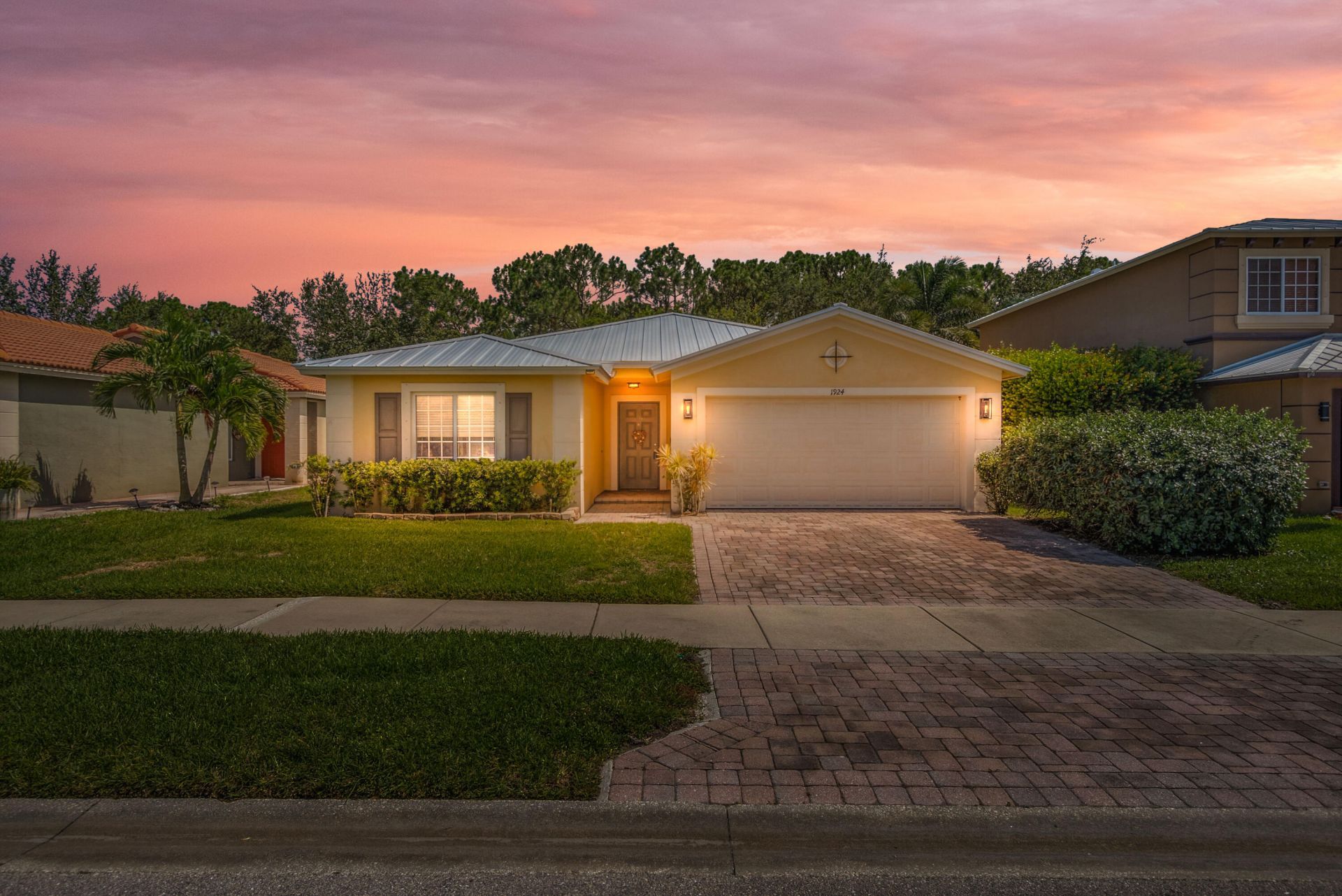 1924 SW Jamesport Drive, Port Saint Lucie, FL 34953 Photo