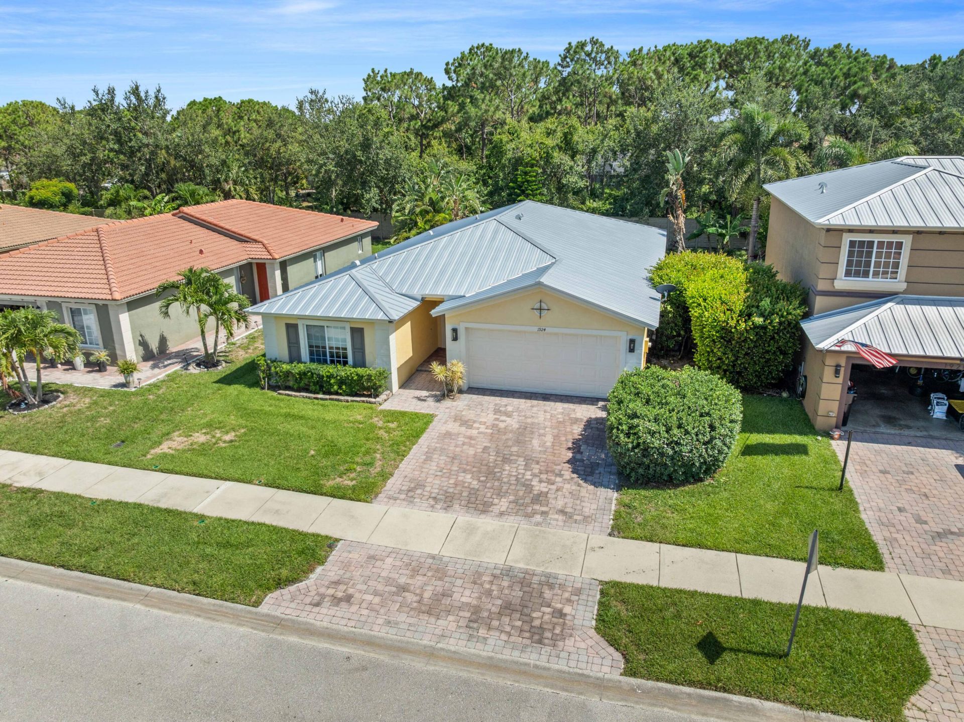 1924 SW Jamesport Drive, Port Saint Lucie, FL 34953 Photo