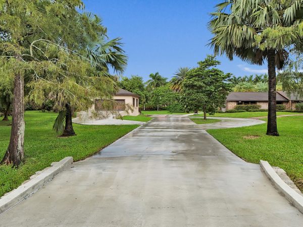 7555 NW 82ND Terrace, Parkland, FL 33067