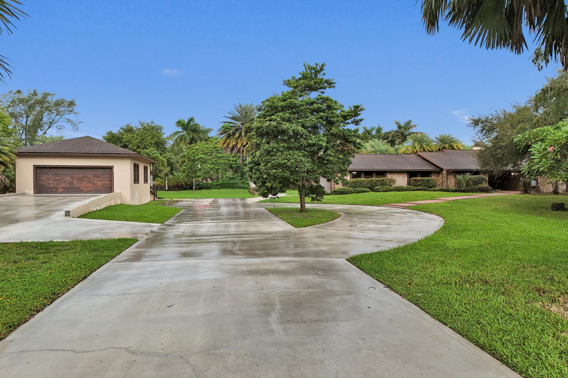 7555 NW 82nd Terrace, Parkland, FL 33067 Photo