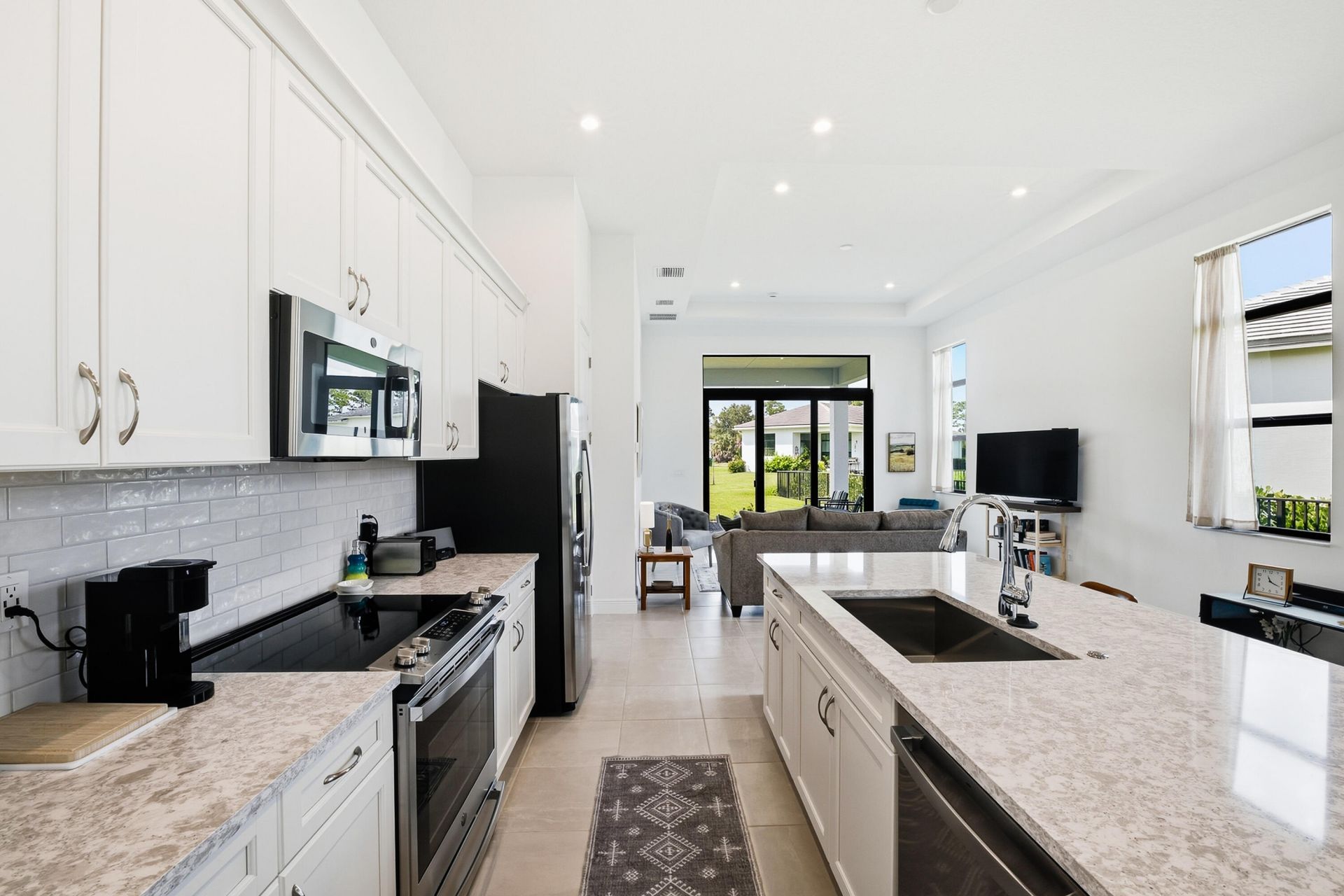 125 SE Strada Cervaro, Port Saint Lucie, FL 34952 Photo