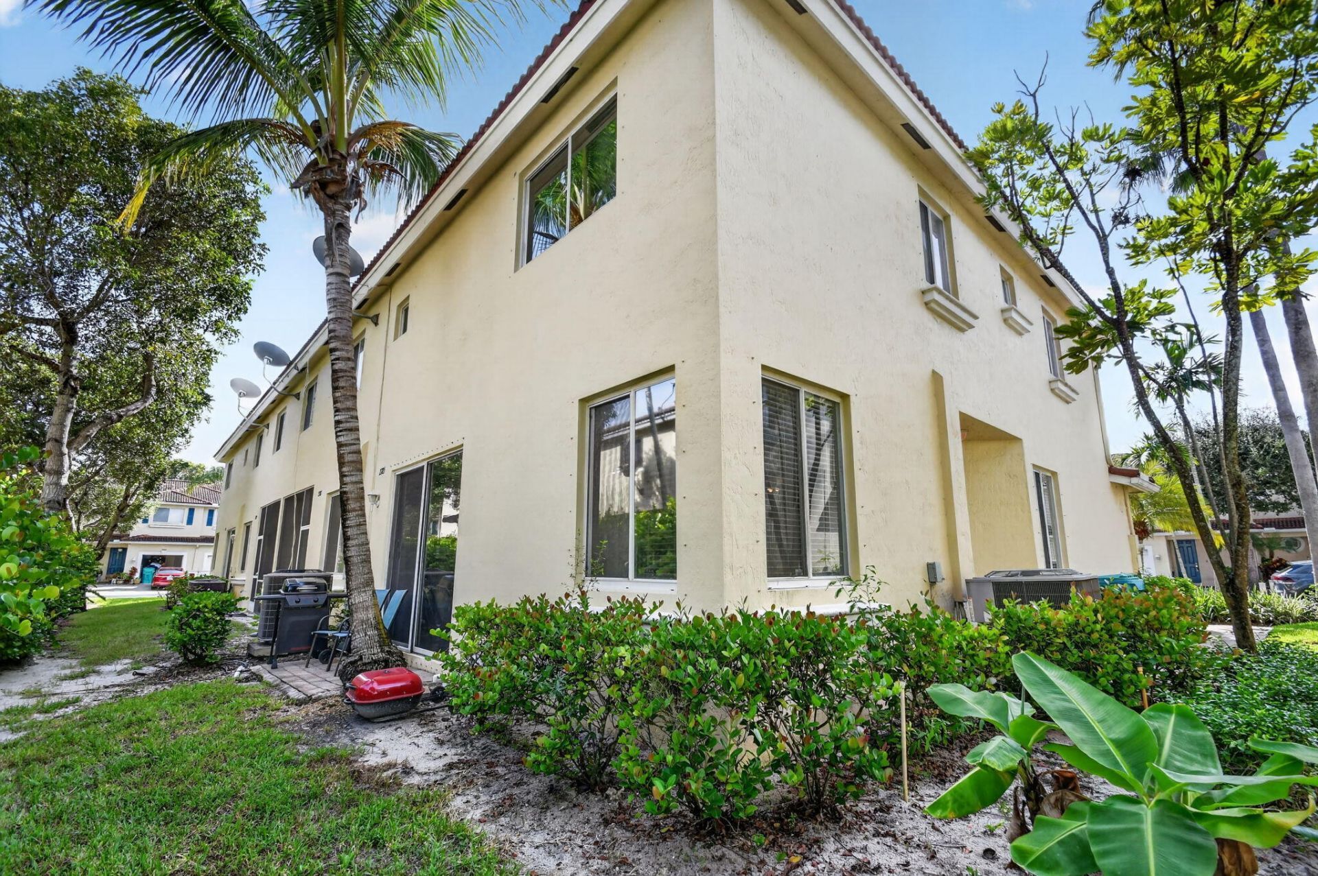 2785 S Evergreen Circle, Boynton Beach, FL 33426 Photo