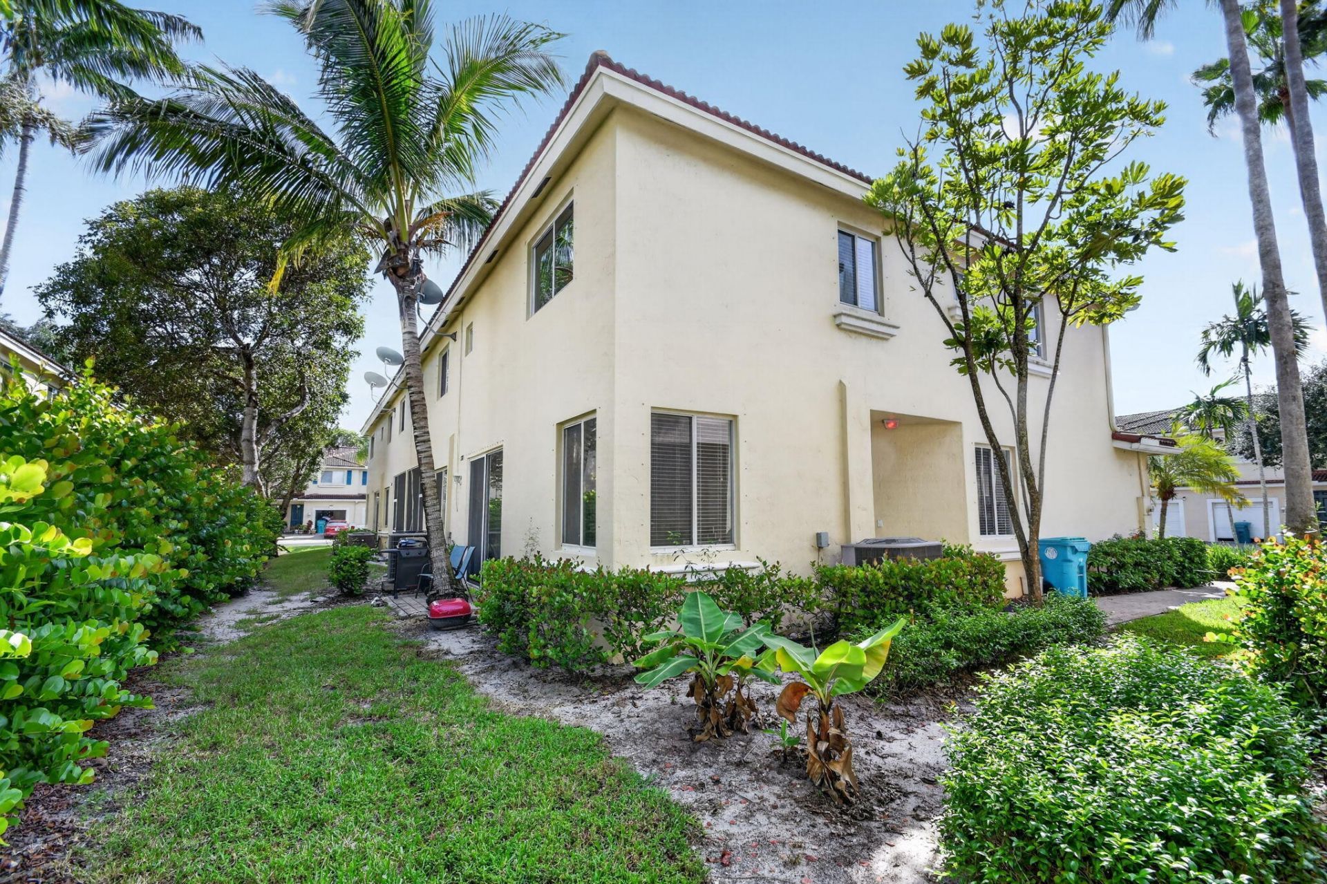 2785 S Evergreen Circle, Boynton Beach, FL 33426 Photo