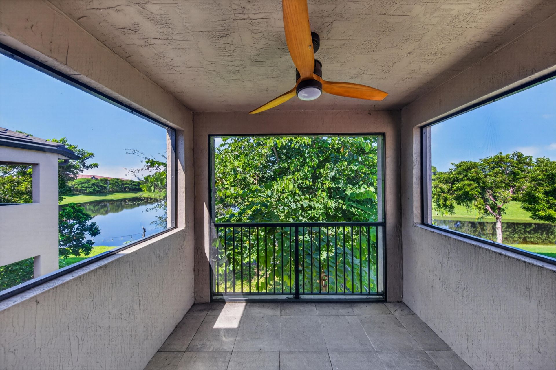 295 NW 33rd Lane, Pompano Beach, FL 33069 Photo