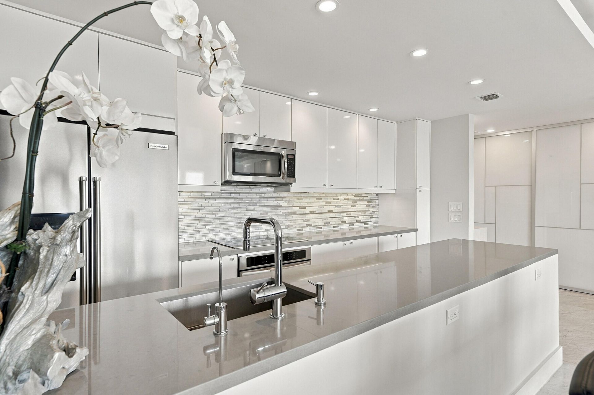 3300 NE 36th Street, Unit 1105, Fort Lauderdale, FL 33308 Photo