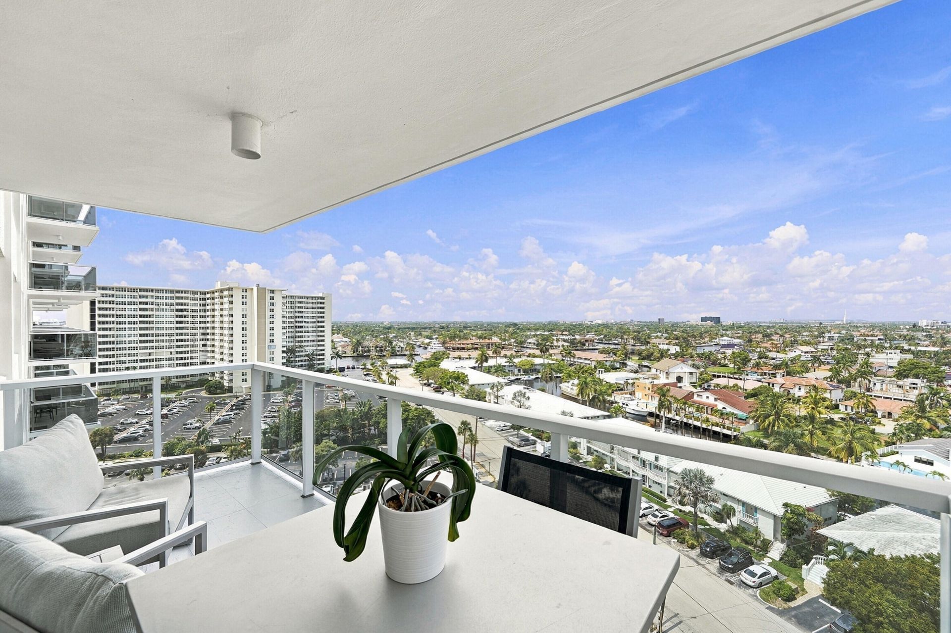 3300 NE 36th Street, Unit 1105, Fort Lauderdale, FL 33308 Photo