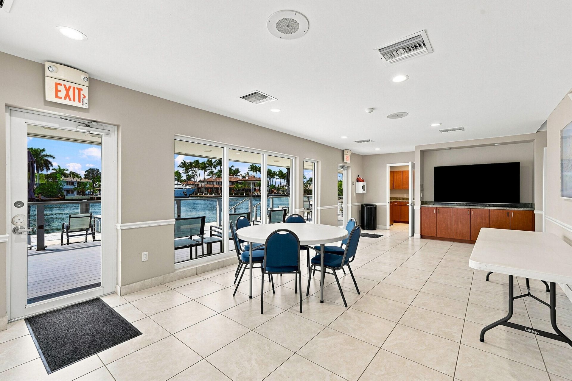 3300 NE 36th Street, Unit 1105, Fort Lauderdale, FL 33308 Photo