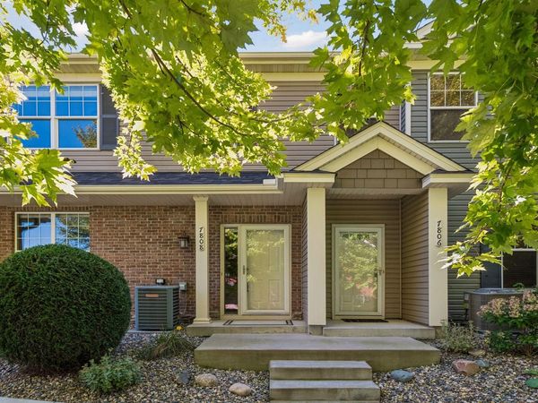 7808 Madelyn Creek Drive , Victoria, MN 55386
