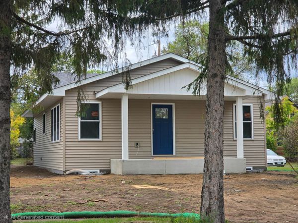 923 10th Avenue S, Saint Cloud, MN 56301