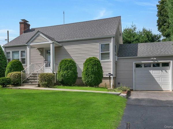 263 Pythian Avenue , Hawthorne, NY 10532