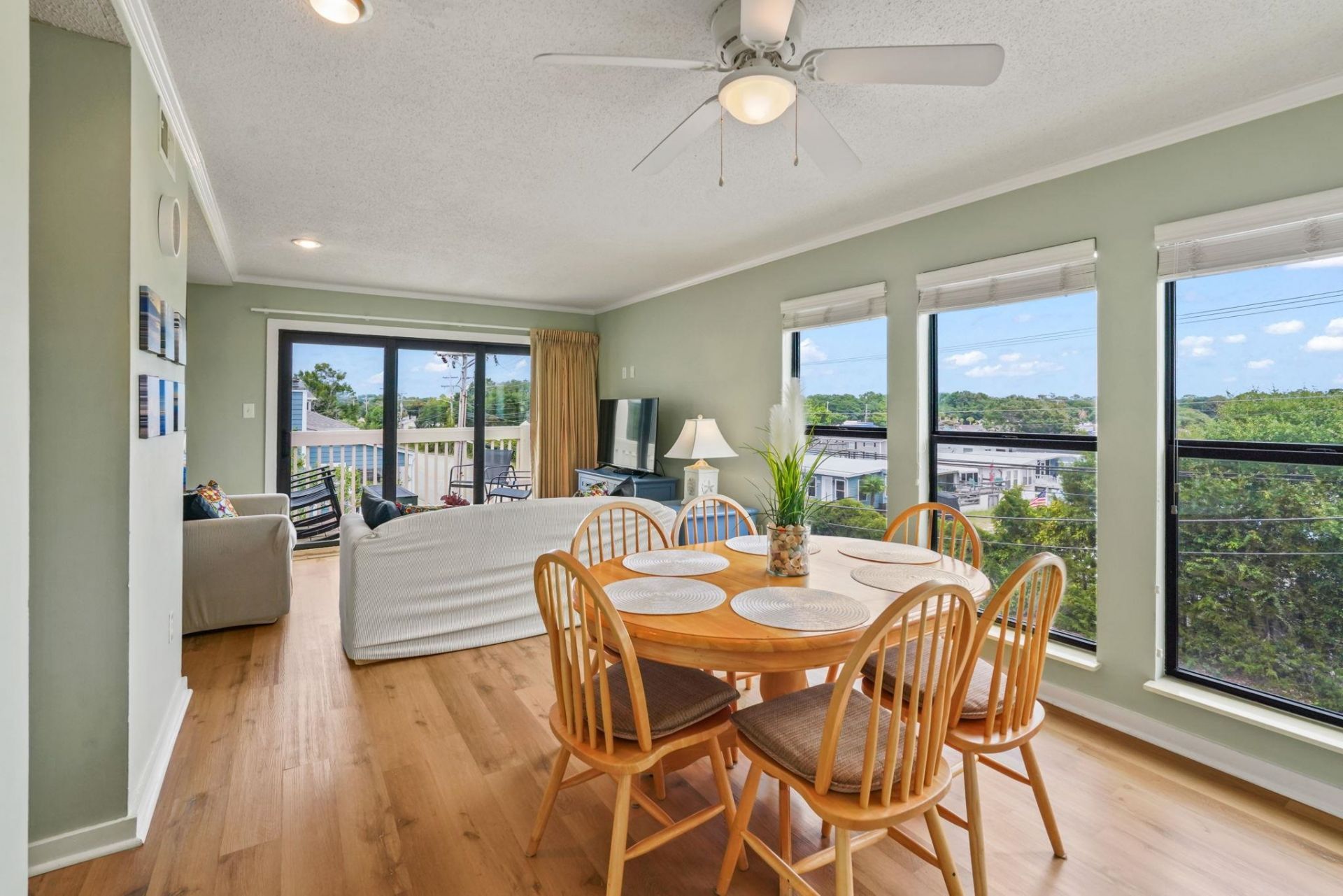9661 Shore Dr. Photo 27