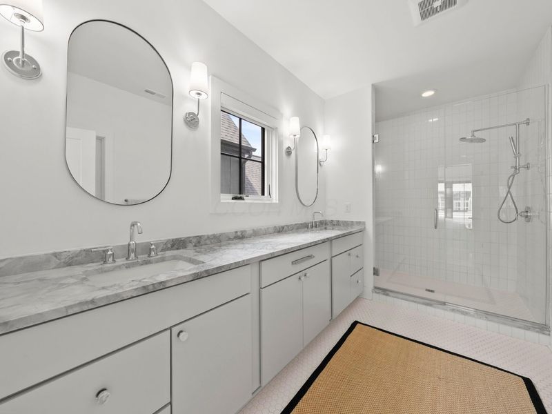 2856 Kobuk Drive, Unit A, Columbus, OH 43228 Photo 27