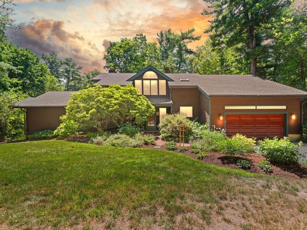 75 Boxford Road, Ipswich, MA 01938