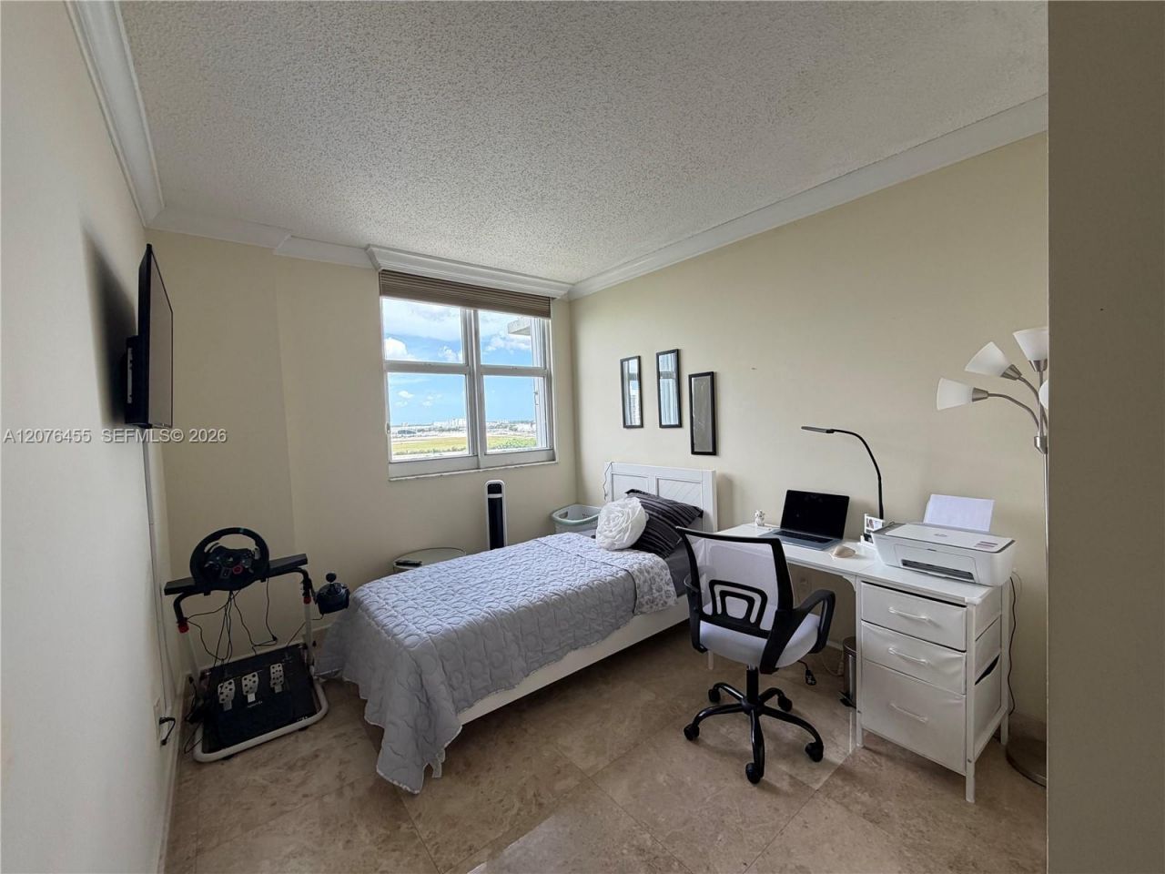 5077 NW 7th St, Unit 1202, Miami, FL 33126 Photo
