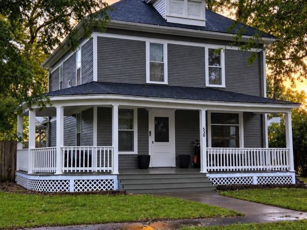 530 Iowa St., Akron, IA 51001