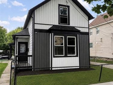 5811 Madison Avenue , Cleveland, OH 44102