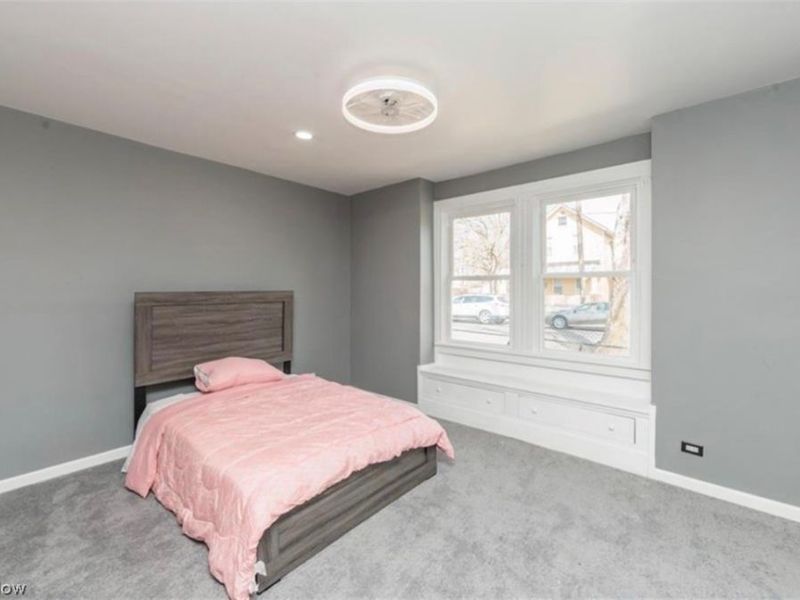5811 Madison Avenue , Cleveland, OH 44102 Photo 12