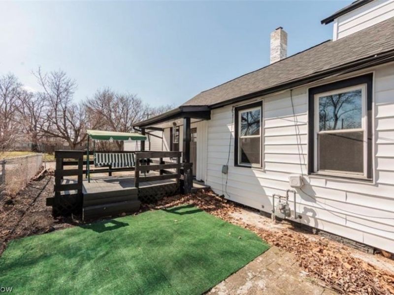 5811 Madison Avenue , Cleveland, OH 44102 Photo 7