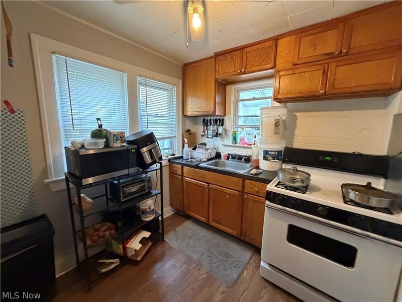 3482 W 88th Street, Cleveland, OH 44102 Photo 9