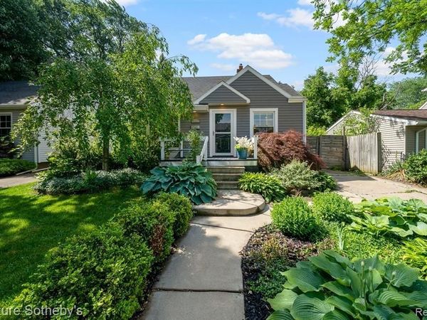 2420 Harwood Avenue, Royal Oak, Mi 48067