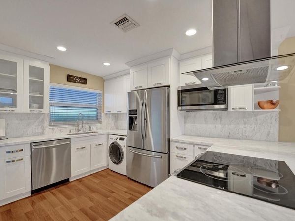 2829 NE 33rd Court, Unit 602, Fort Lauderdale, FL 33306