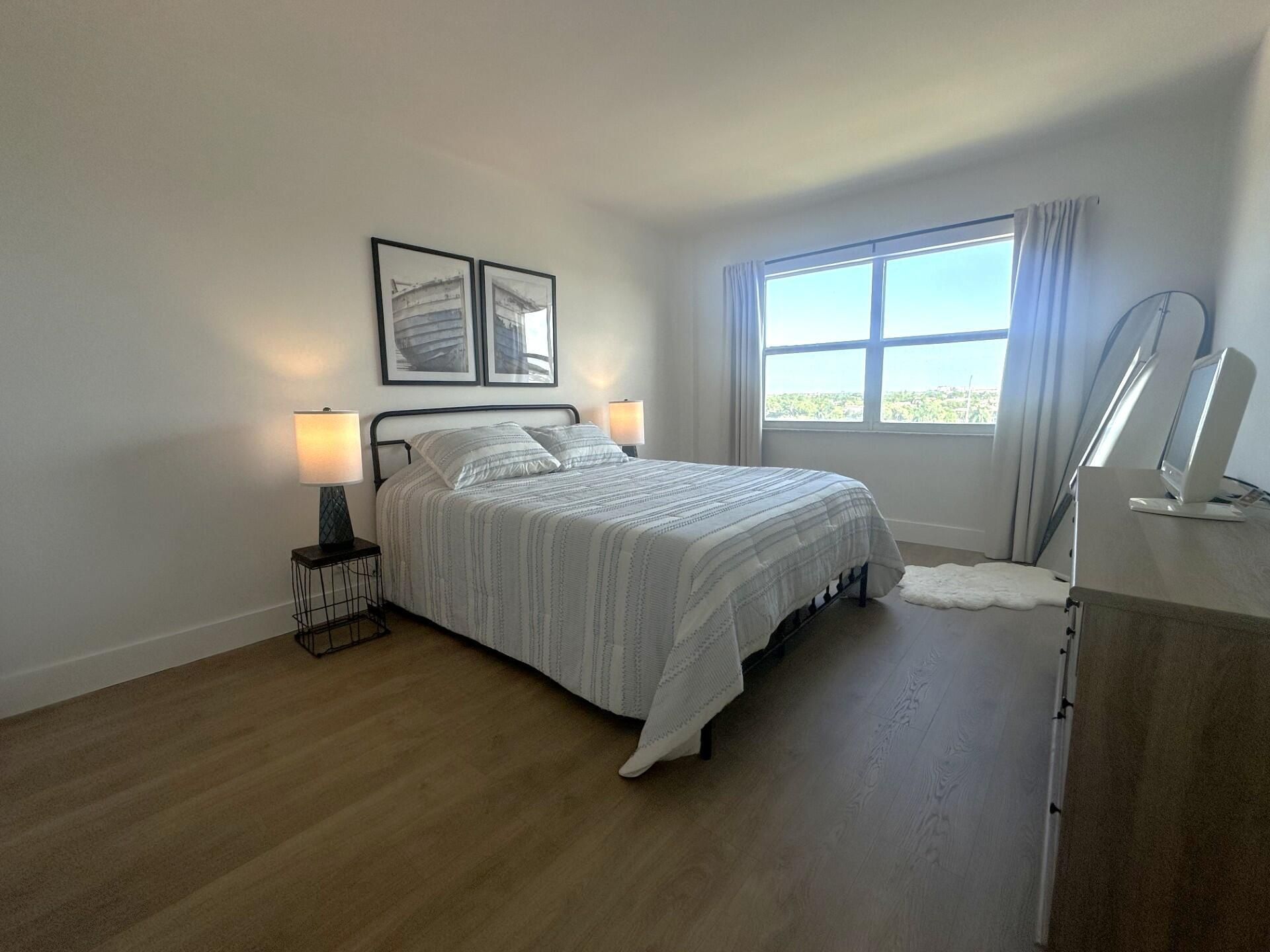 2555 NE 11th Street, Unit 804, Fort Lauderdale, FL 33304 Photo
