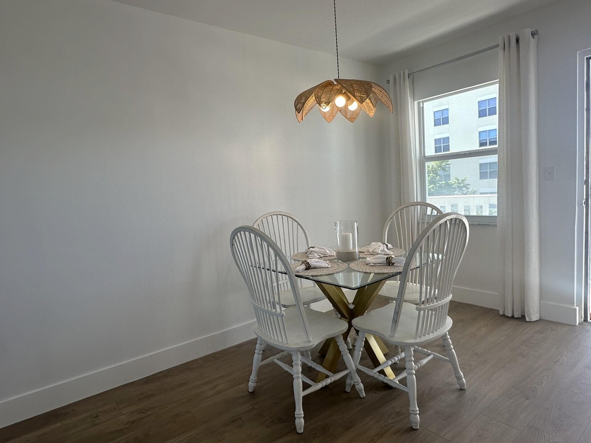 2555 NE 11th Street, Unit 804, Fort Lauderdale, FL 33304 Photo