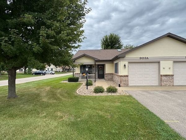 903A Florence Lane , Sterling, IL 61081