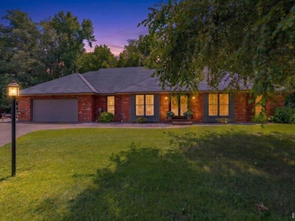 4199 Courtland Drive, Newburgh, IN 47630