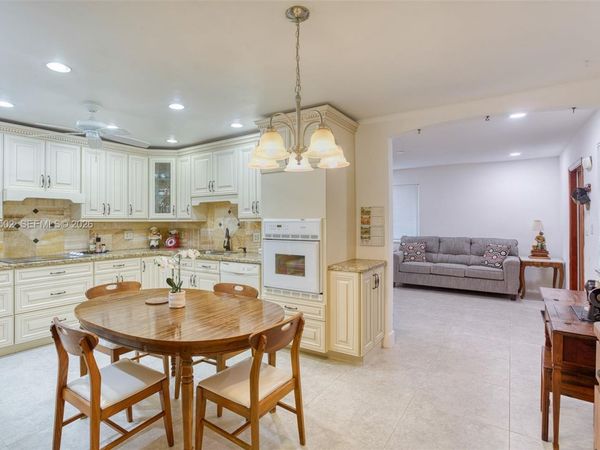 221 NE 1st Ter, Unit 1, Dania Beach, FL 33004