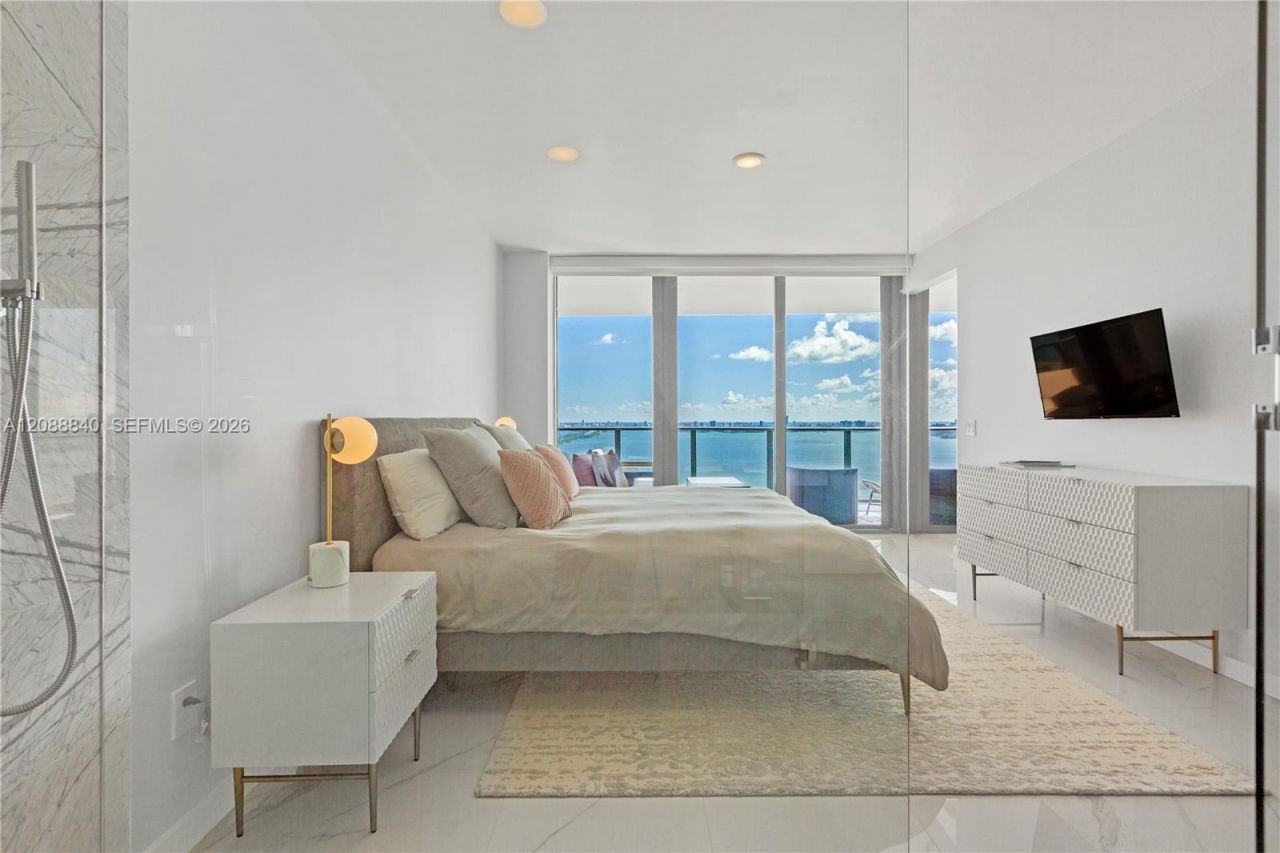 3131 NE 7th Ave, Unit 2903, Miami, FL 33137 Photo