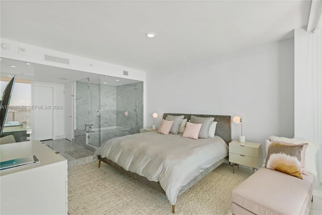 3131 NE 7th Ave, Unit 2903, Miami, FL 33137 Photo