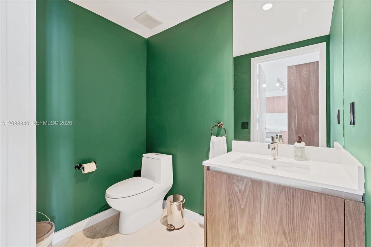 3131 NE 7th Ave, Unit 2903, Miami, FL 33137 Photo