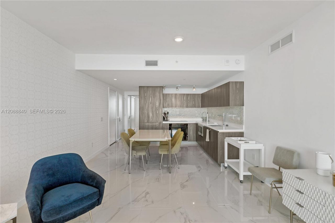 3131 NE 7th Ave, Unit 2903, Miami, FL 33137 Photo