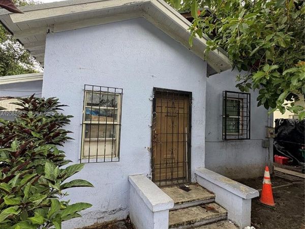 7822 NE Miami Ct , Miami, FL 33138