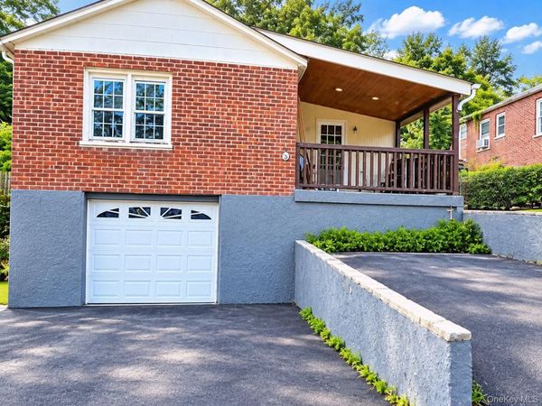 11 Phyllis Drive , Ellenville, NY 12428