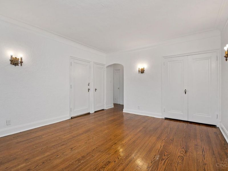 2805 Digby Avenue, Cincinnati, OH 45220 Photo 3