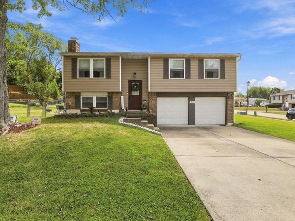 10 Fairlawn, Erlanger, KY 41018