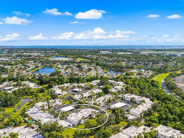 519 LAKESIDE DRIVE , Unit 519, BRADENTON, FL 34210