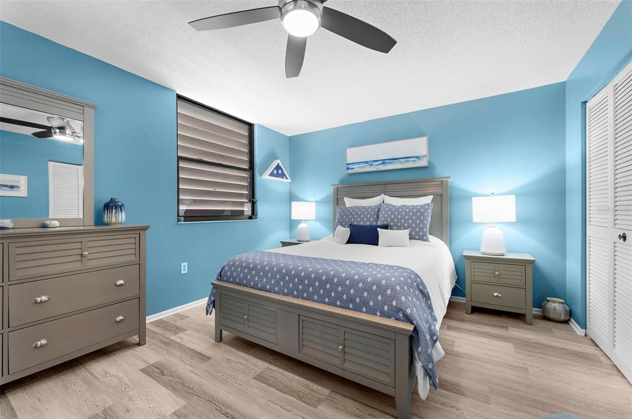 519 Lakeside Drive, Unit 519, Bradenton, FL 34210 Photo