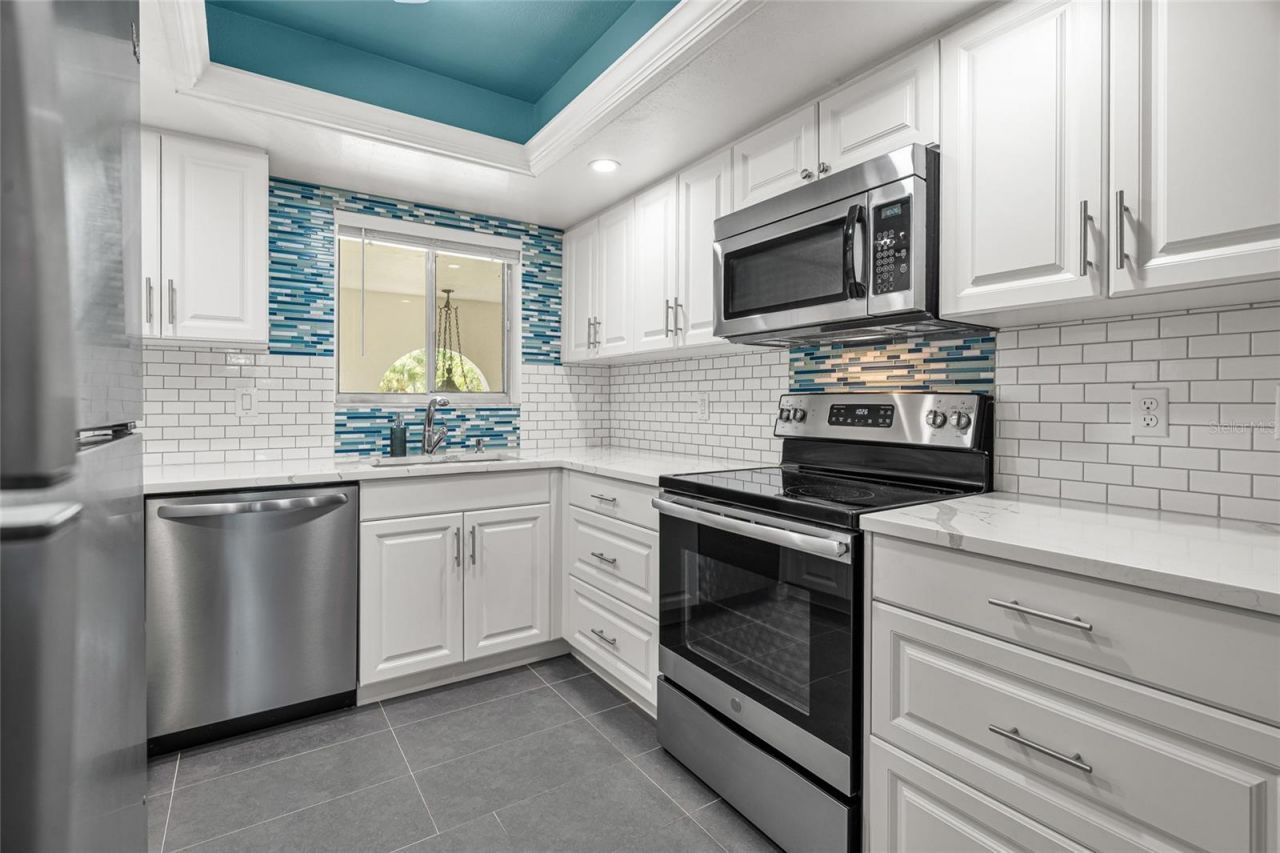 1647 Southwood Street, Unit 1647, Sarasota, FL 34231 Photo