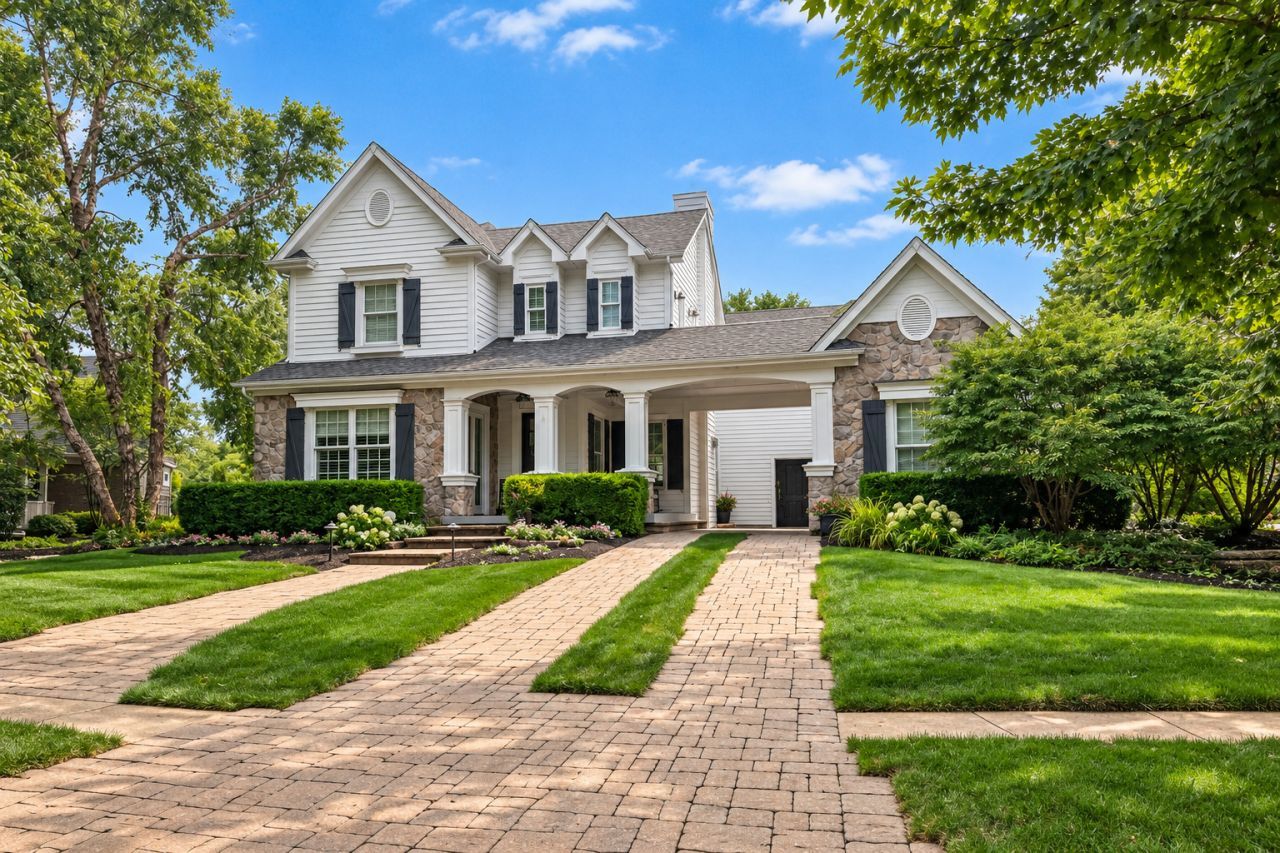1925 Eisenhower Lane, Bolingbrook, IL 60490 Main Photo
