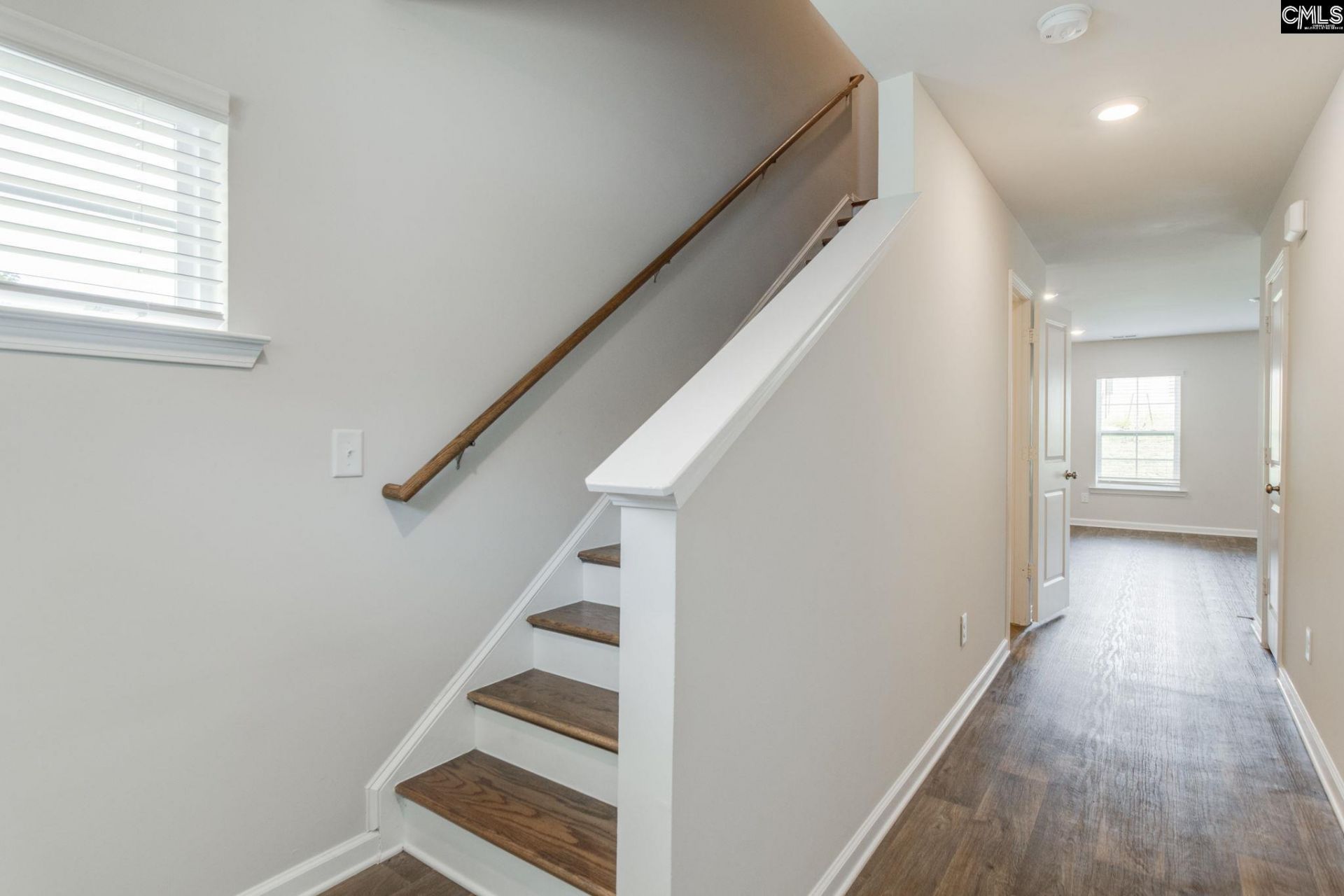 313 Crooked Pine Court  Photo 4